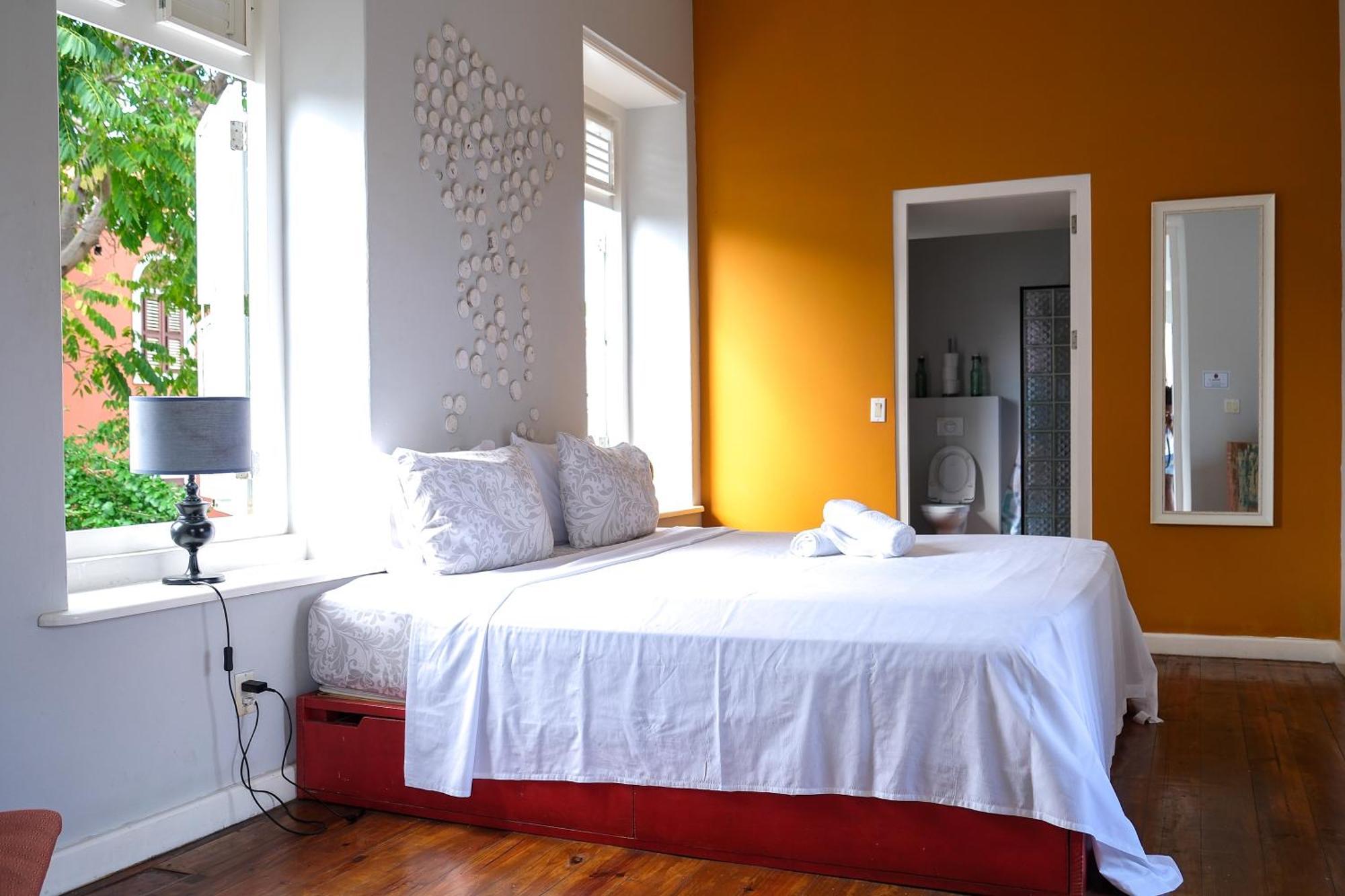 Bario Hotel Willemstad Zimmer foto